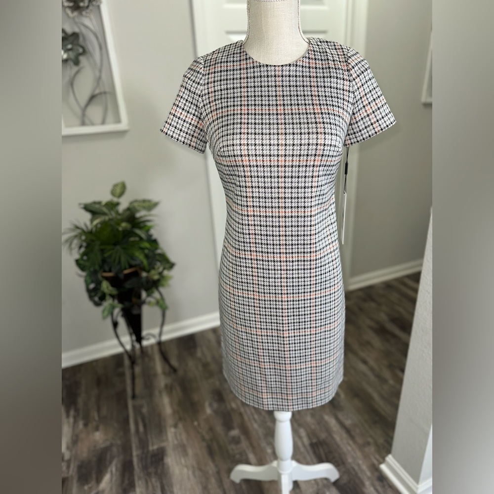 Calvin Klein Women’s Short Sleeve Houndstooth Cream Dress Size 2